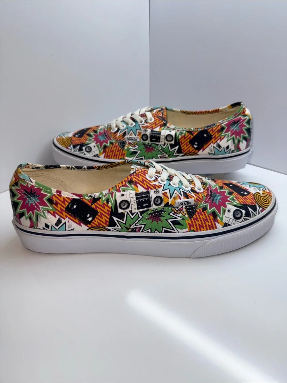 📼 Vans Authentic Freshness “Mixed Tape True White” 🎶